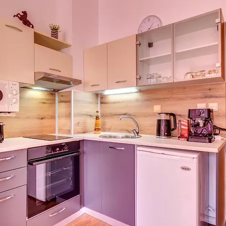 Relaxing Mountain Getaway In Cozy By Flat Mаnager * بامبوروفو