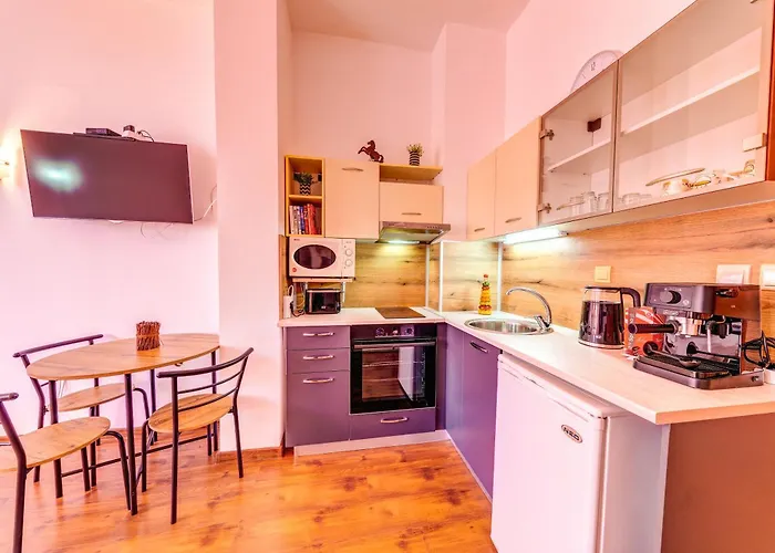 Relaxing Mountain Getaway In Cozy By Flat Mаnager * بامبوروفو